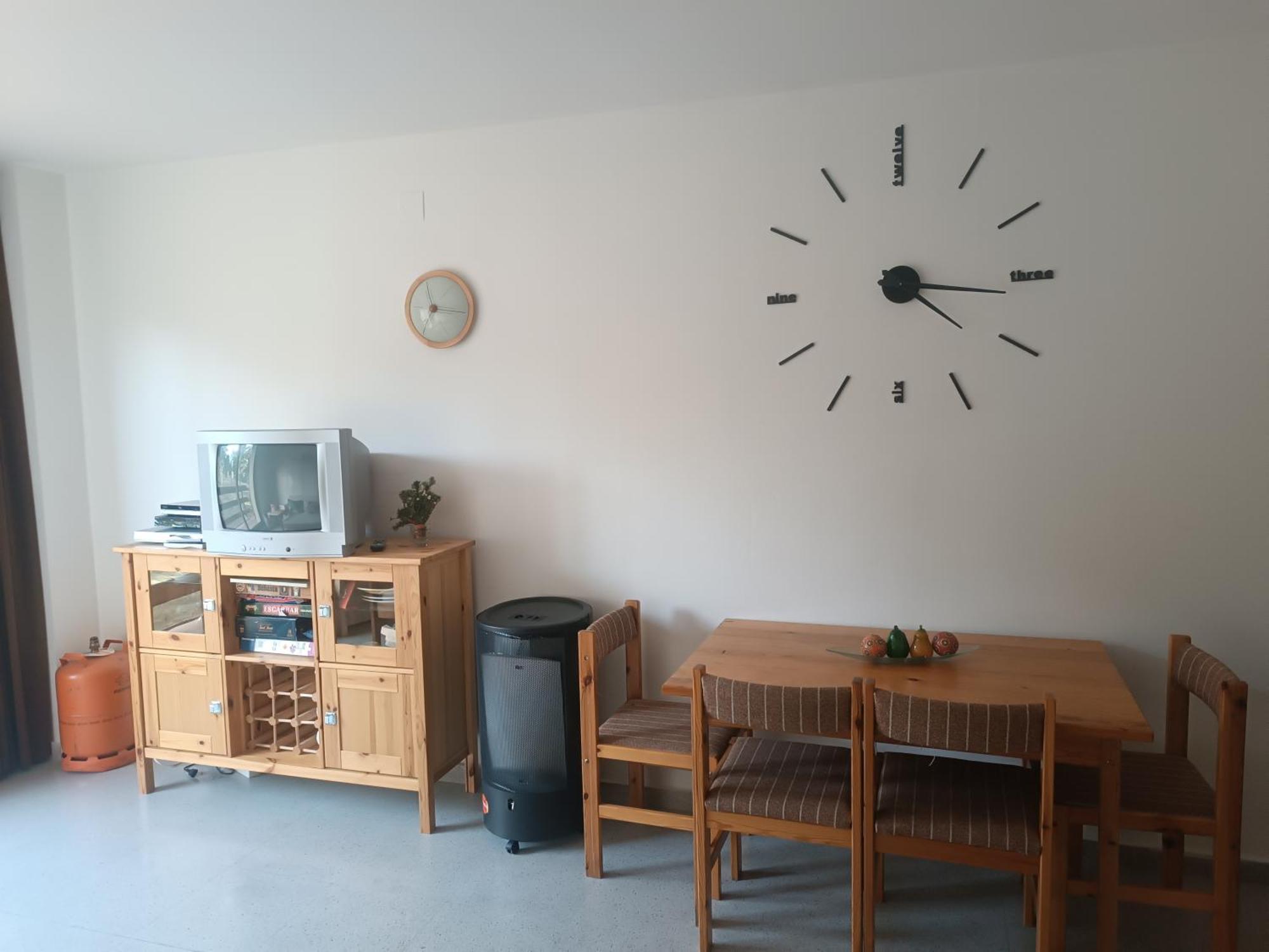 Apartamento A Pie De Pistas Port Del Comte La Coma I La Pedra Bagian luar foto