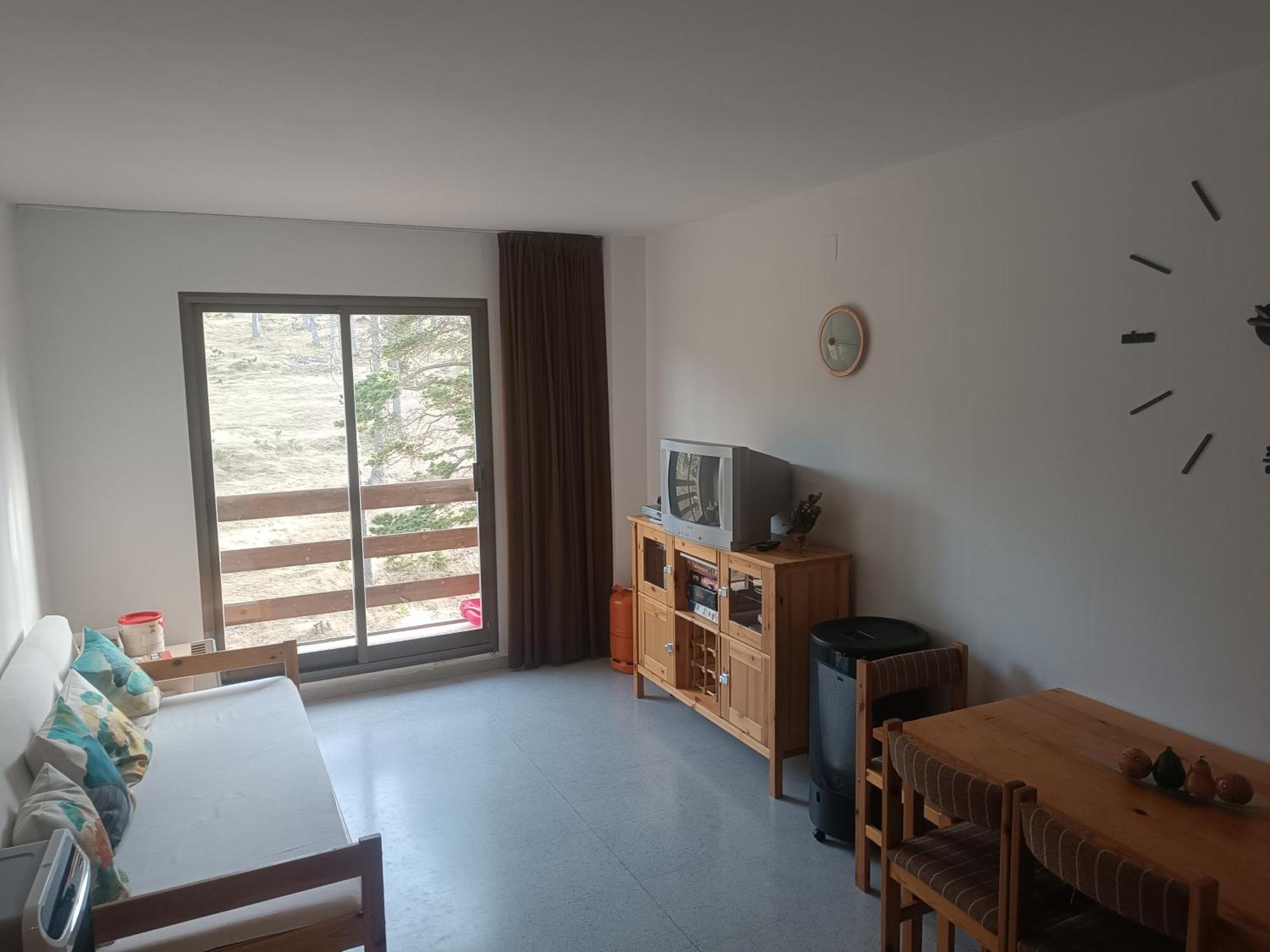 Apartamento A Pie De Pistas Port Del Comte Apartment La Coma I La Pedra Bagian luar foto